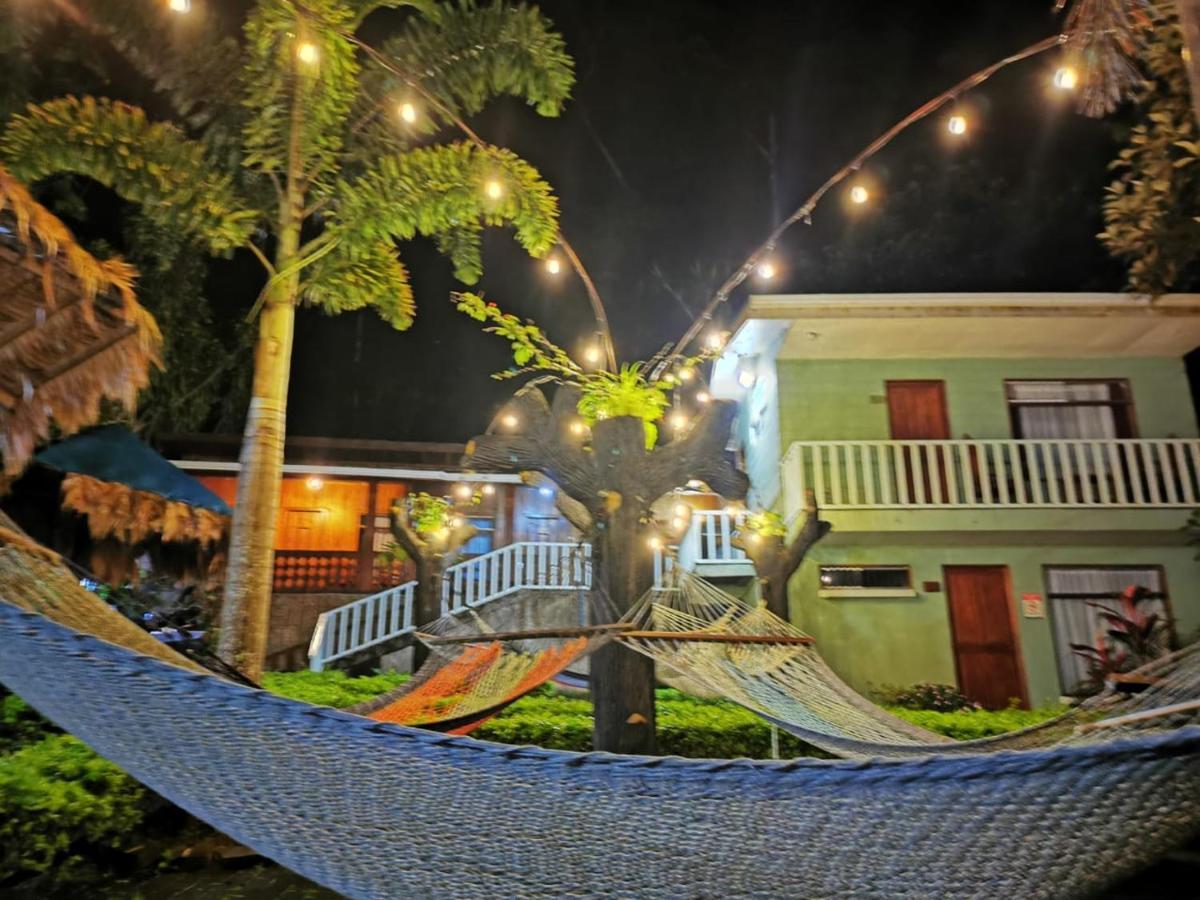 Hotel Quetzal Inn Monteverde Buitenkant foto