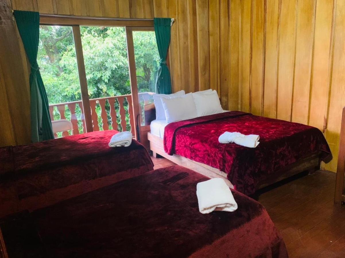Hotel Quetzal Inn Monteverde Buitenkant foto
