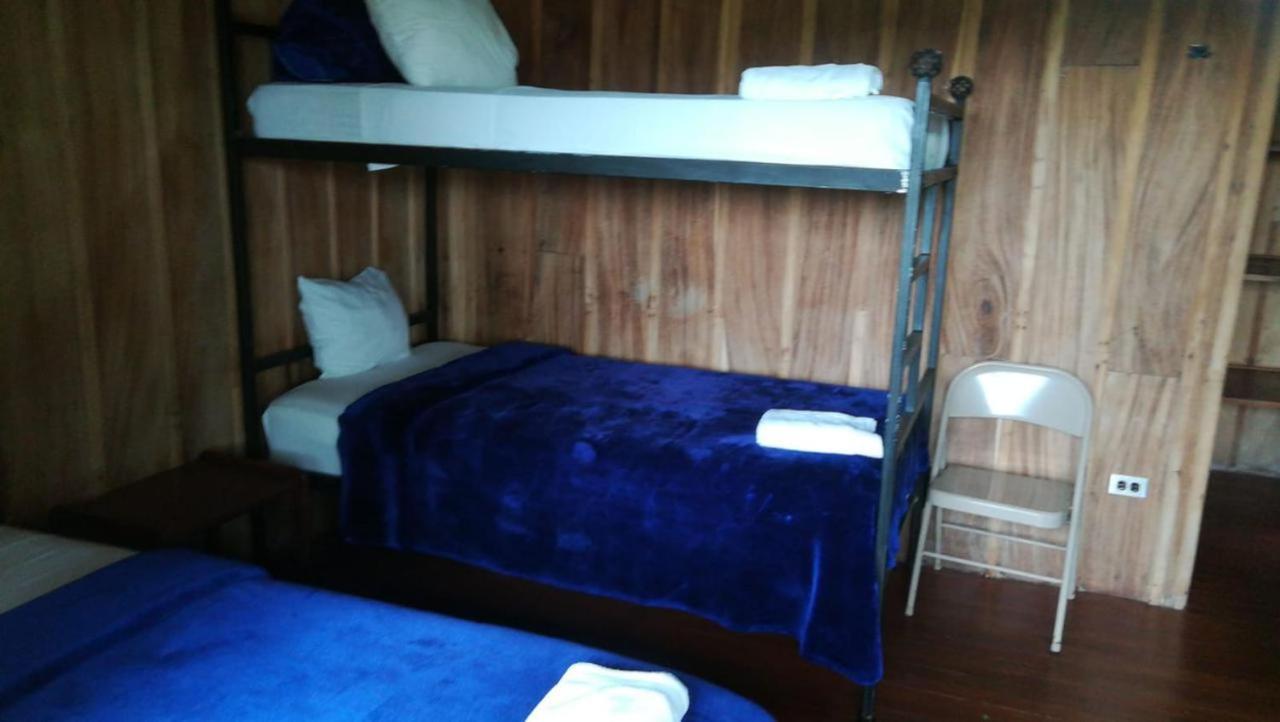 Hotel Quetzal Inn Monteverde Buitenkant foto