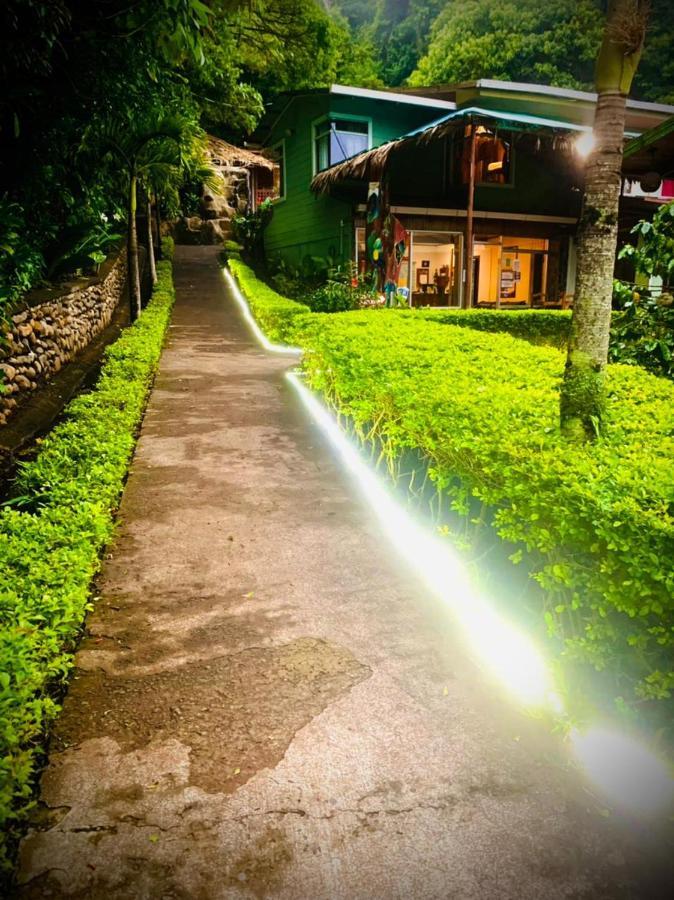 Hotel Quetzal Inn Monteverde Buitenkant foto