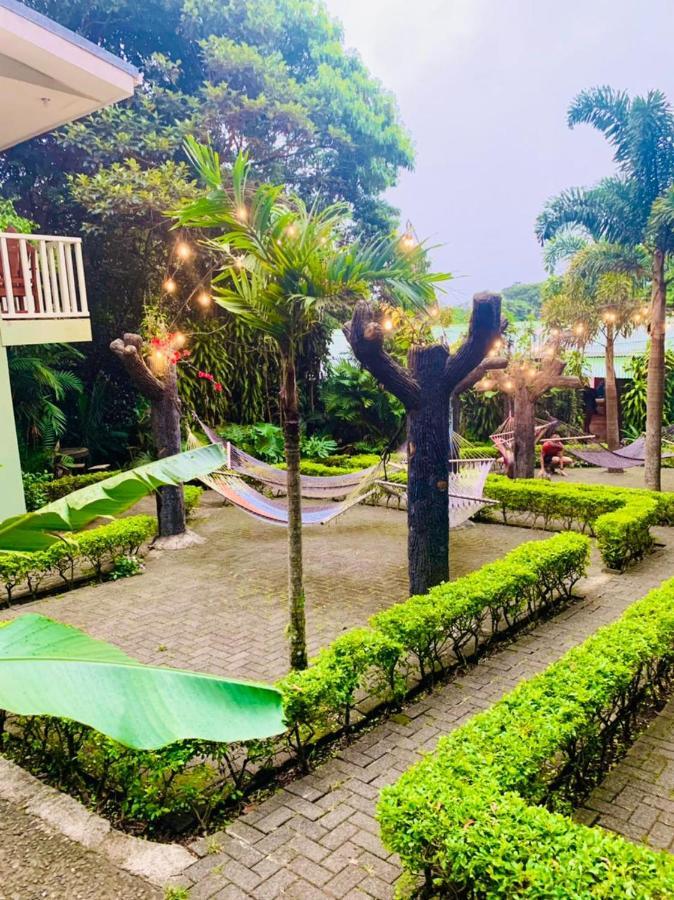 Hotel Quetzal Inn Monteverde Buitenkant foto